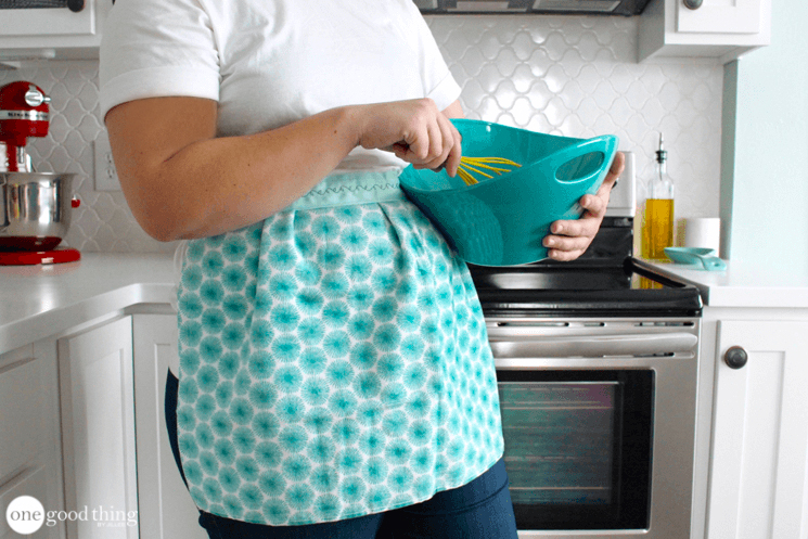 15 Easy to Sew Free Apron Patterns for Your Homestead