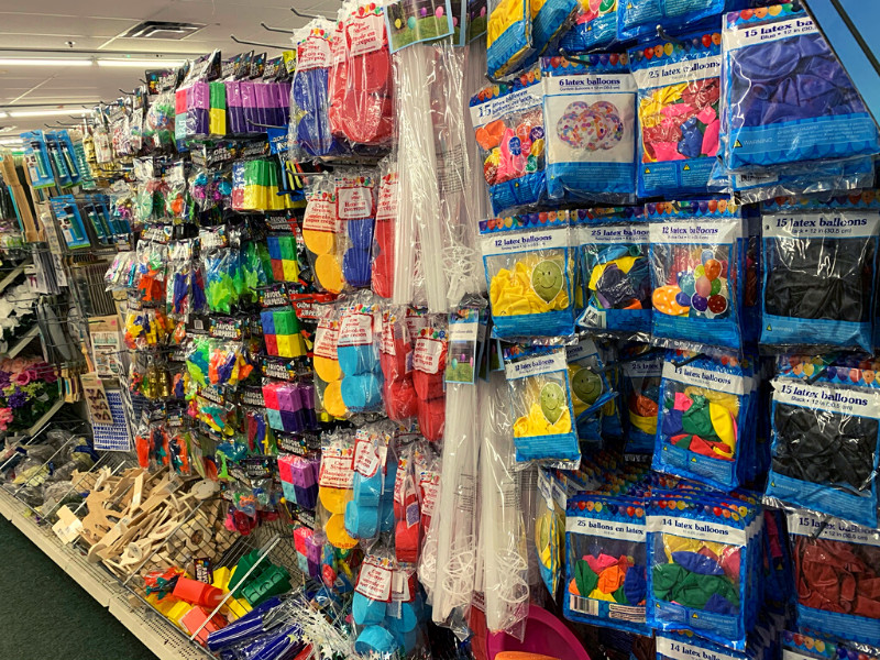what to buy at the dollar store - more party supplies