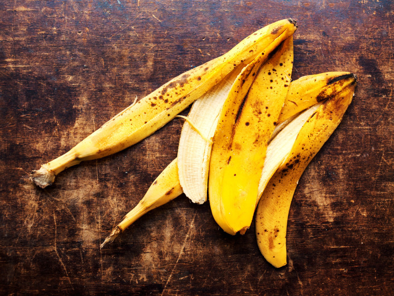 how to reuse banana peels