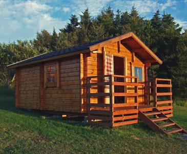 How to Buy an Off-Grid Home