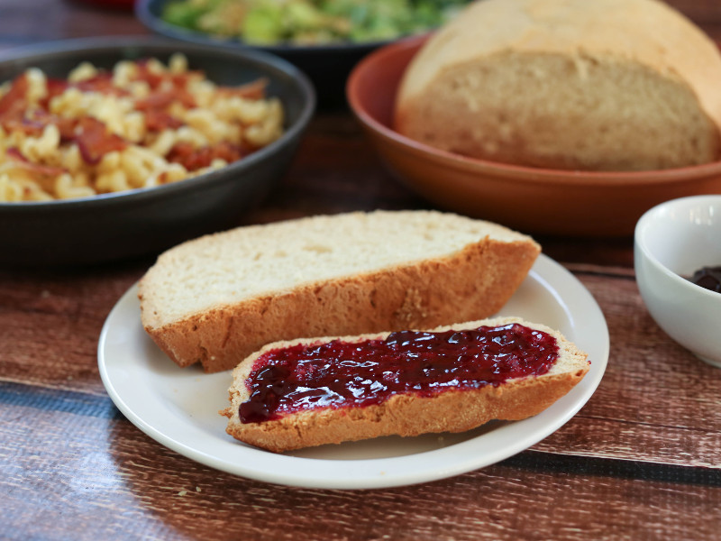 slower cooker bread with jam