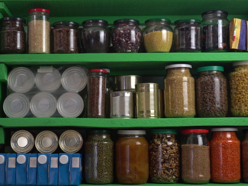 Tips for Storing a Food Stockpile